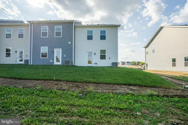 $2,100 | 112 Hopi Place, Winchester, VA 22602