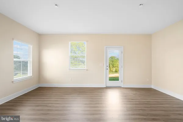 $2,100 | 112 Hopi Place, Winchester, VA 22602