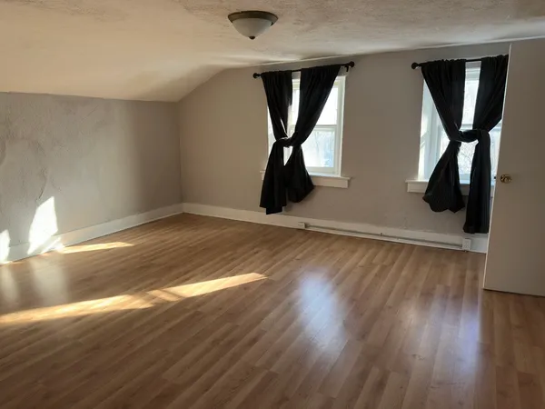 $162,500 | 1704 Main Street, Peru, IL 61354