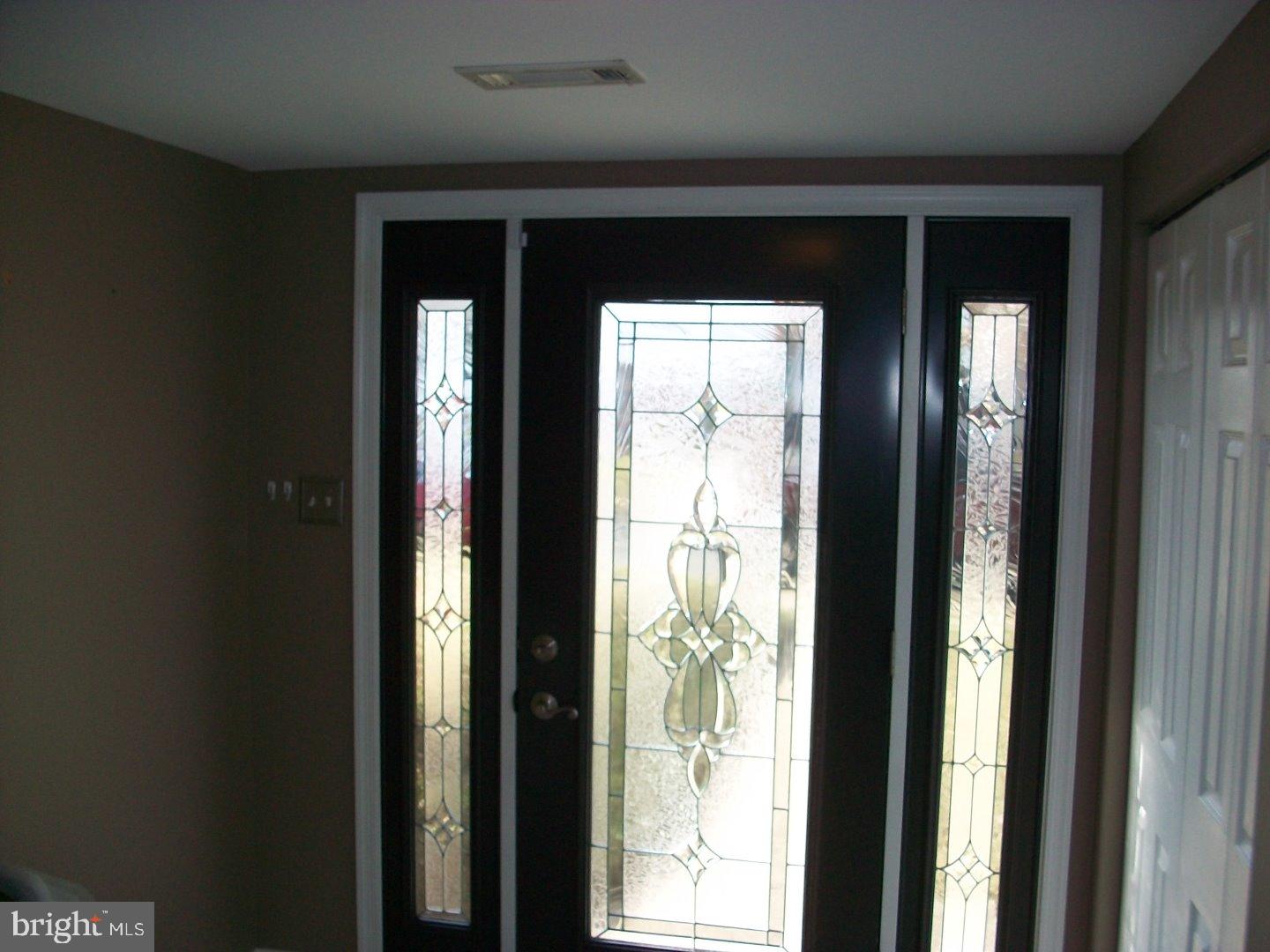 721 Charette Road Philadelphia, PA 19115 - Photo 3 of 18