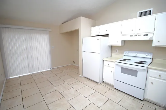 $1,075 | 7806 Calahan Place, Unit A, Pensacola, FL 32534