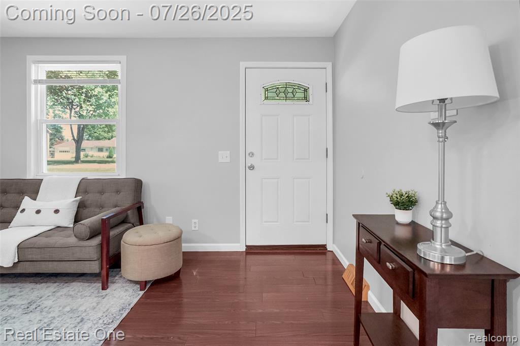 3230 Melvin Avenue Rochester, MI 48307 - Photo 2 of 19