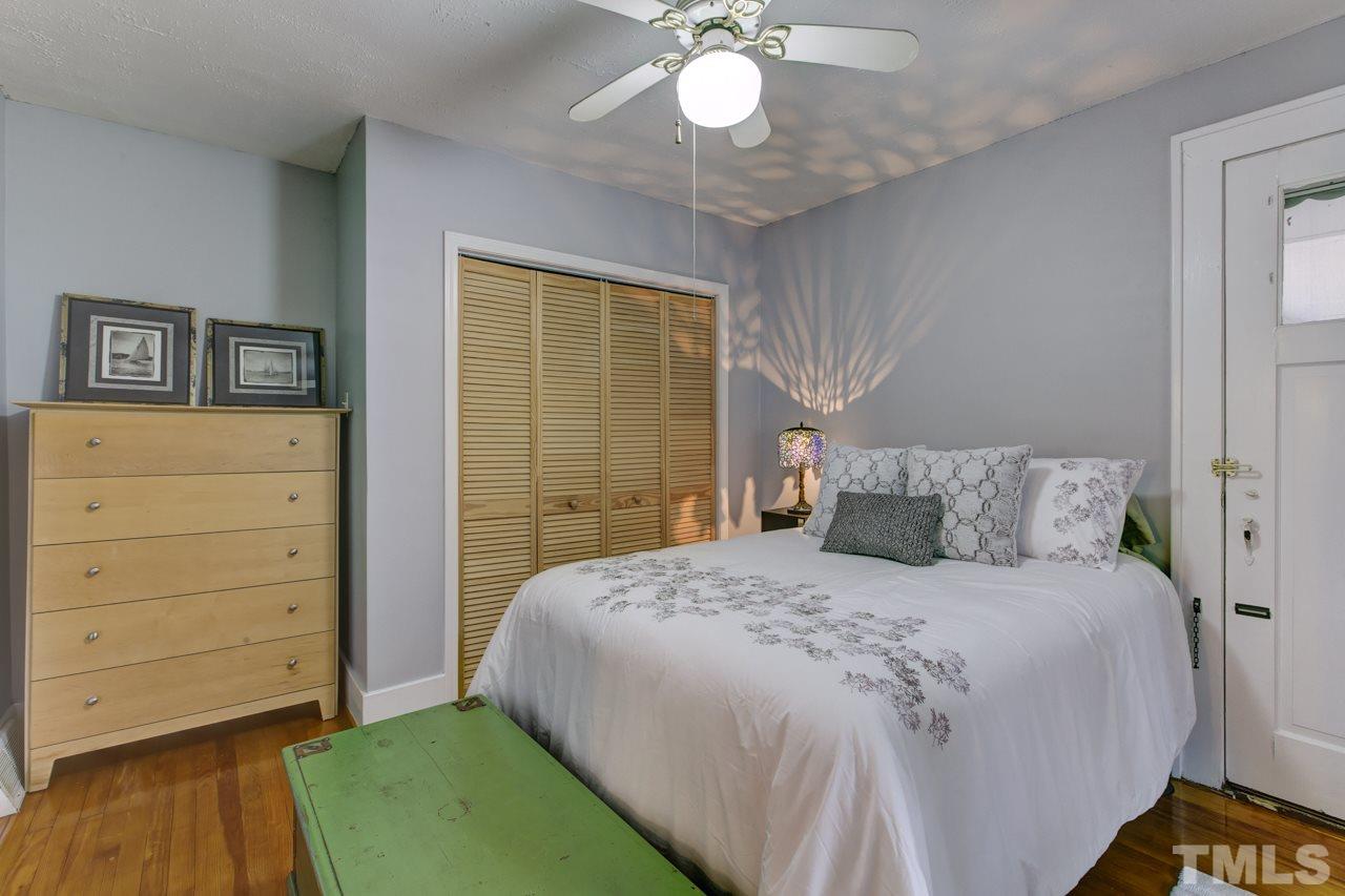 316 Grand Avenue Raleigh, NC 27606 - Photo 15 of 24