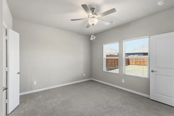 $2,350 | 712 Leavenworth Drive, McKinney, TX 75071