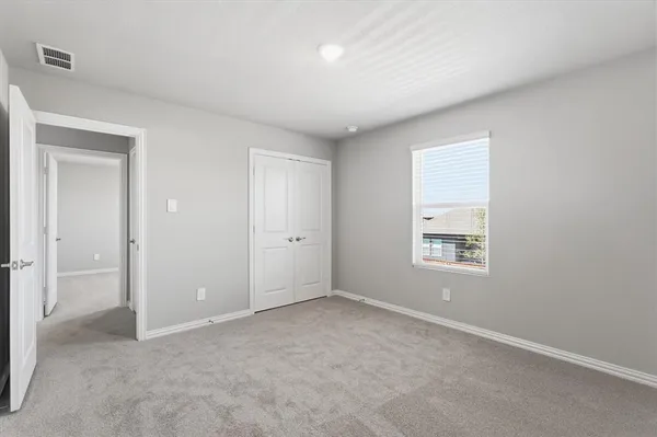 $2,350 | 712 Leavenworth Drive, McKinney, TX 75071