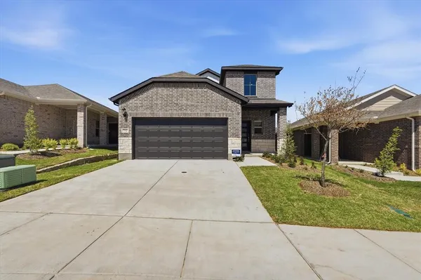 $2,350 | 712 Leavenworth Drive, McKinney, TX 75071