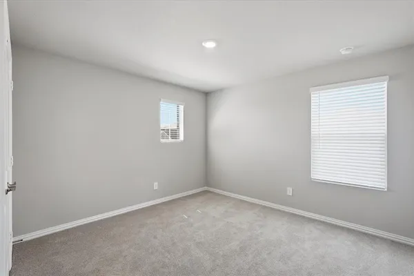 $2,350 | 712 Leavenworth Drive, McKinney, TX 75071