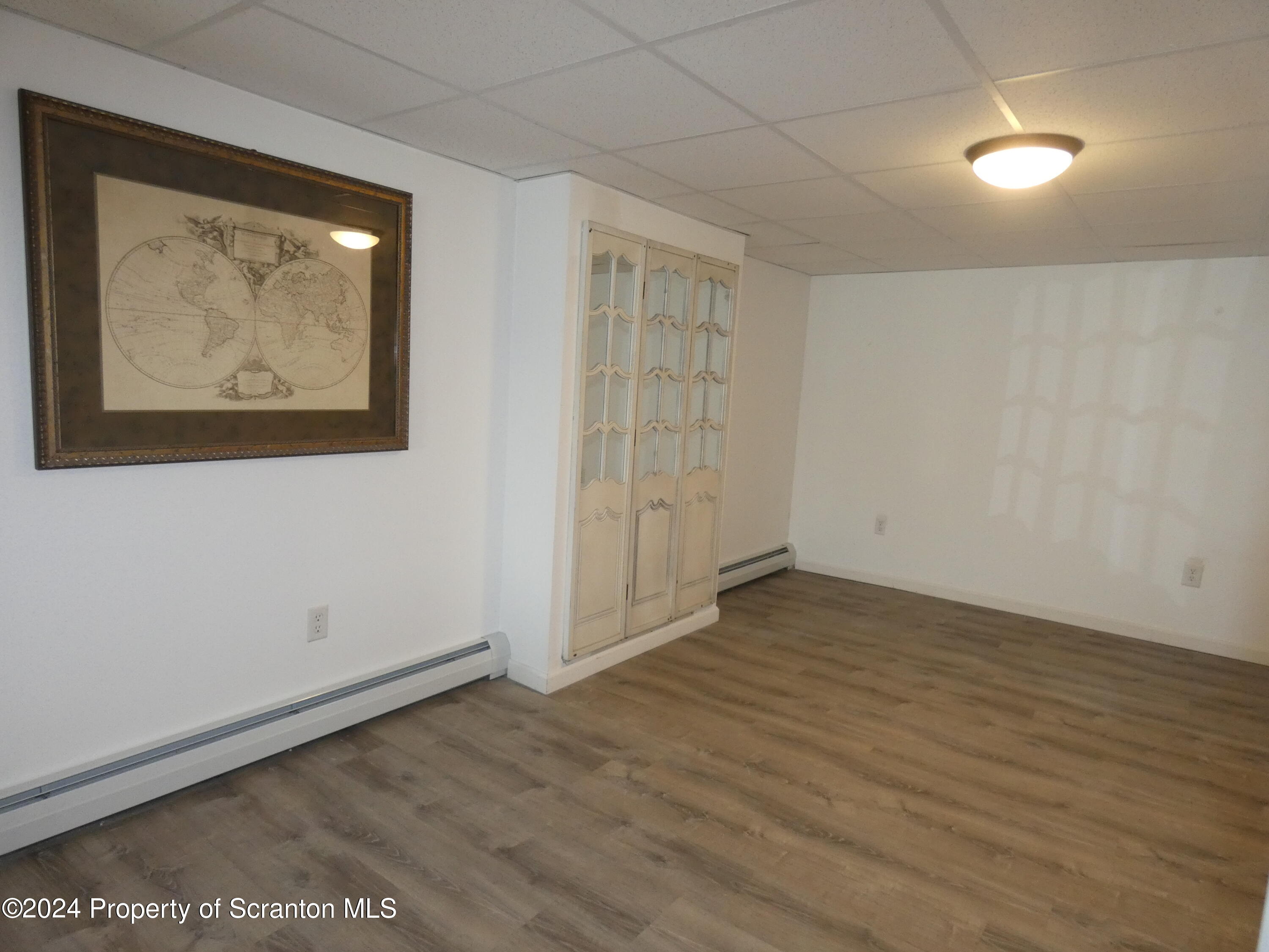 607 3rd Avenue, Unit LOWER LEVEL) Scranton, PA 18505 - Photo 24 of 45 P1030726
