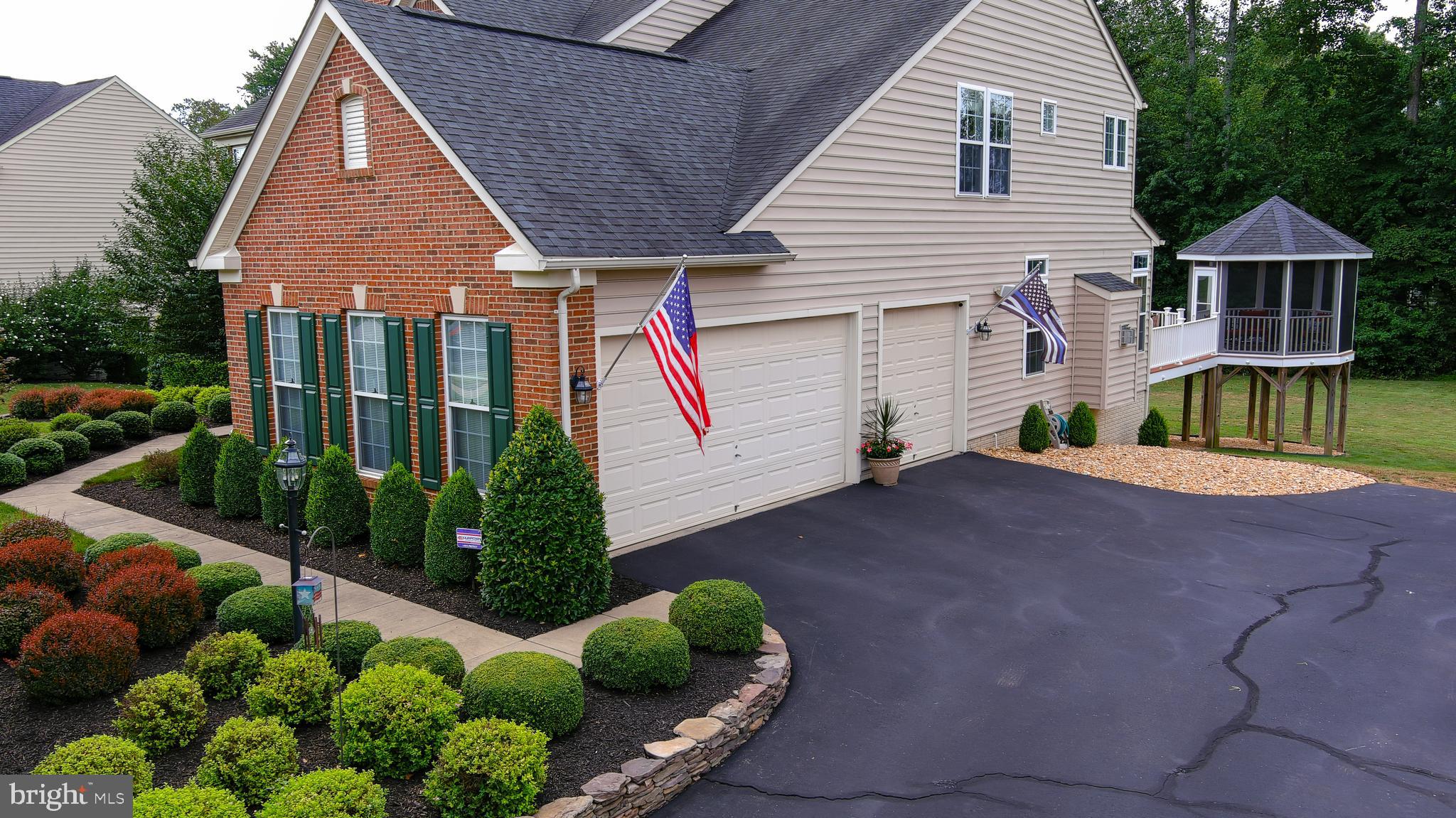 4557 Spring Run Road Warrenton, VA 20187 - Photo 64 of 68 Three Car Side Load Garage