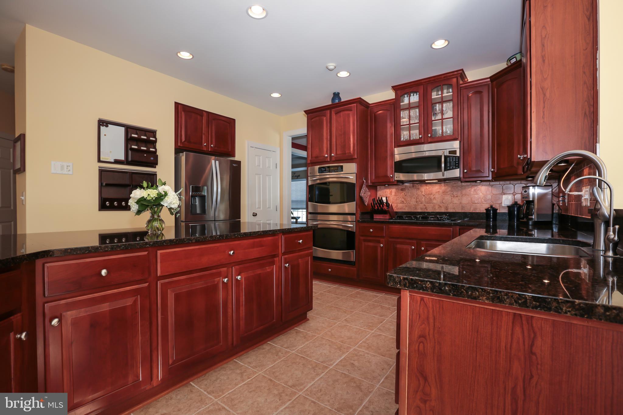 4557 Spring Run Road Warrenton, VA 20187 - Photo 9 of 68 Beautiful Stainless Steel Appliances