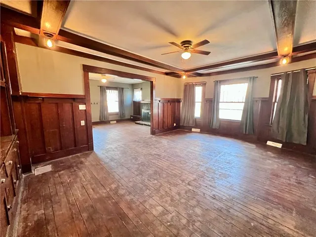 $60,000 | 217 West 1st Street, Cherryvale, KS 67335