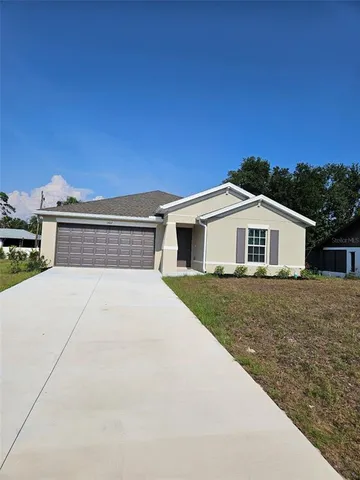 a view of house and outdoor space