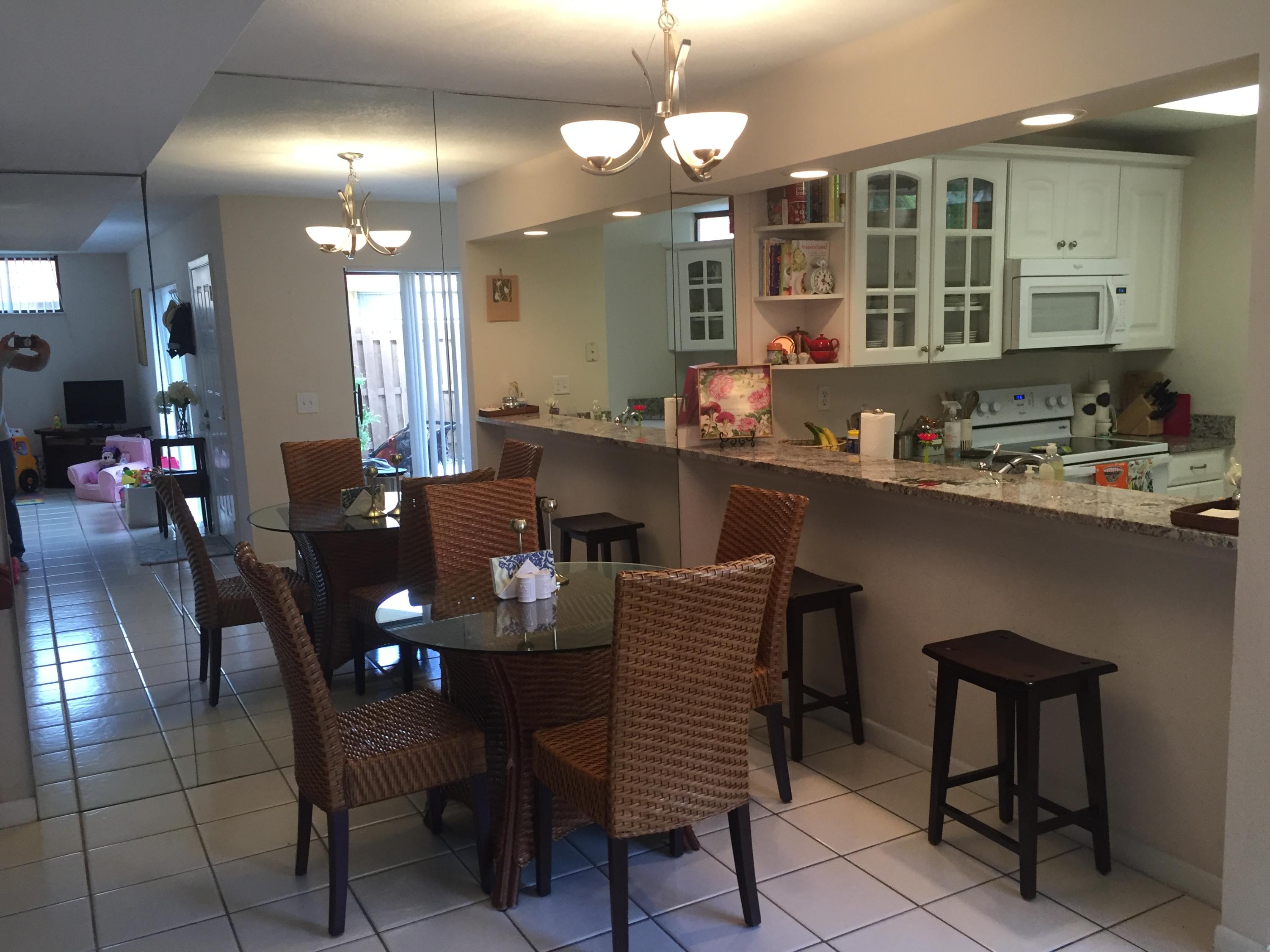 8188 Thames Boulevard, Unit B Boca Raton, FL 33433 - Photo 5 of 15 IMG_0260 (1)