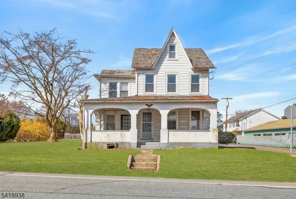 $199,000 | 201 3rd Avenue, Alpha, NJ 08865