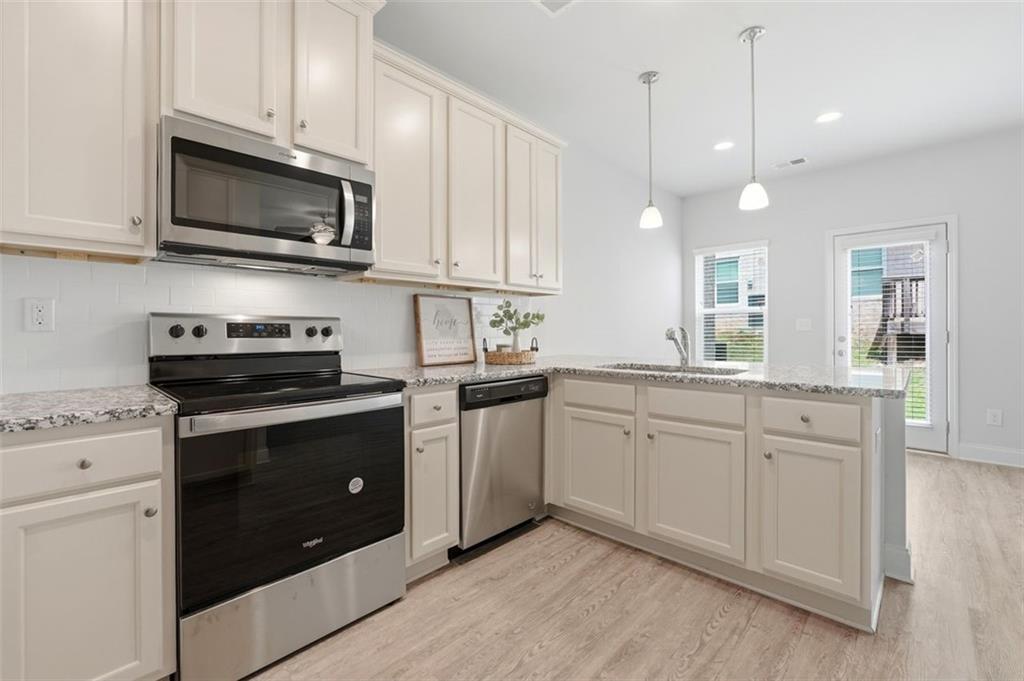 11248 Benton Loop Covington, GA 30014 - Photo 12 of 38