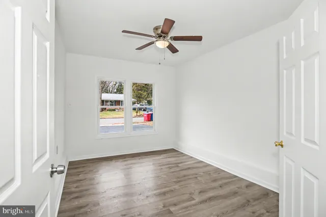 $3,250 | 312 East Gordon Street, Sterling, VA 20164