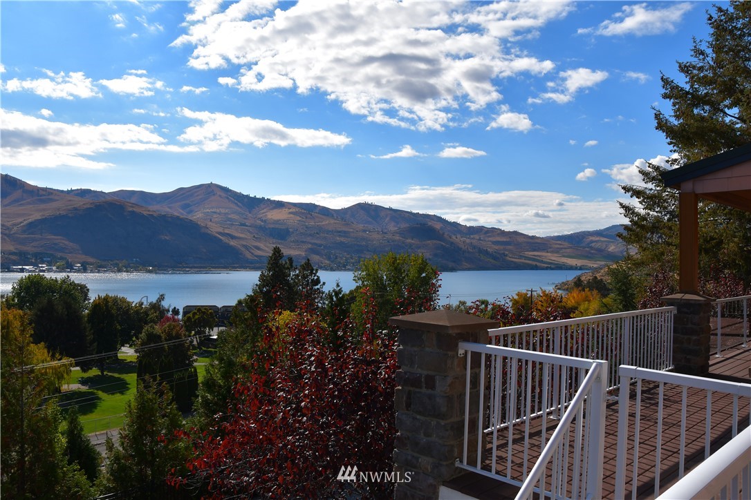 900 West Parkview Road Chelan, WA 98816 - Photo 15 of 25 Gallery Image 15