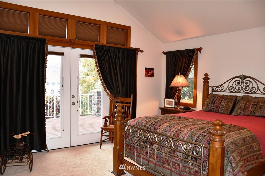 900 West Parkview Road Chelan, WA 98816 - Photo 16 of 25 Gallery Image 16