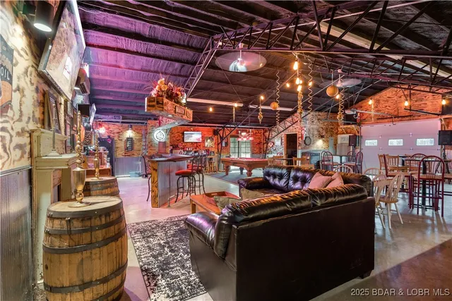 $225,000 | 0 Hwy 17 Iberia Mo 65082, Iberia, MO 65486