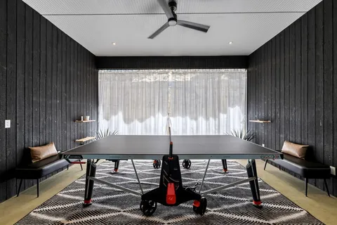 $1,275,000 | 401 Rogart Drive, Spicewood, TX 78669