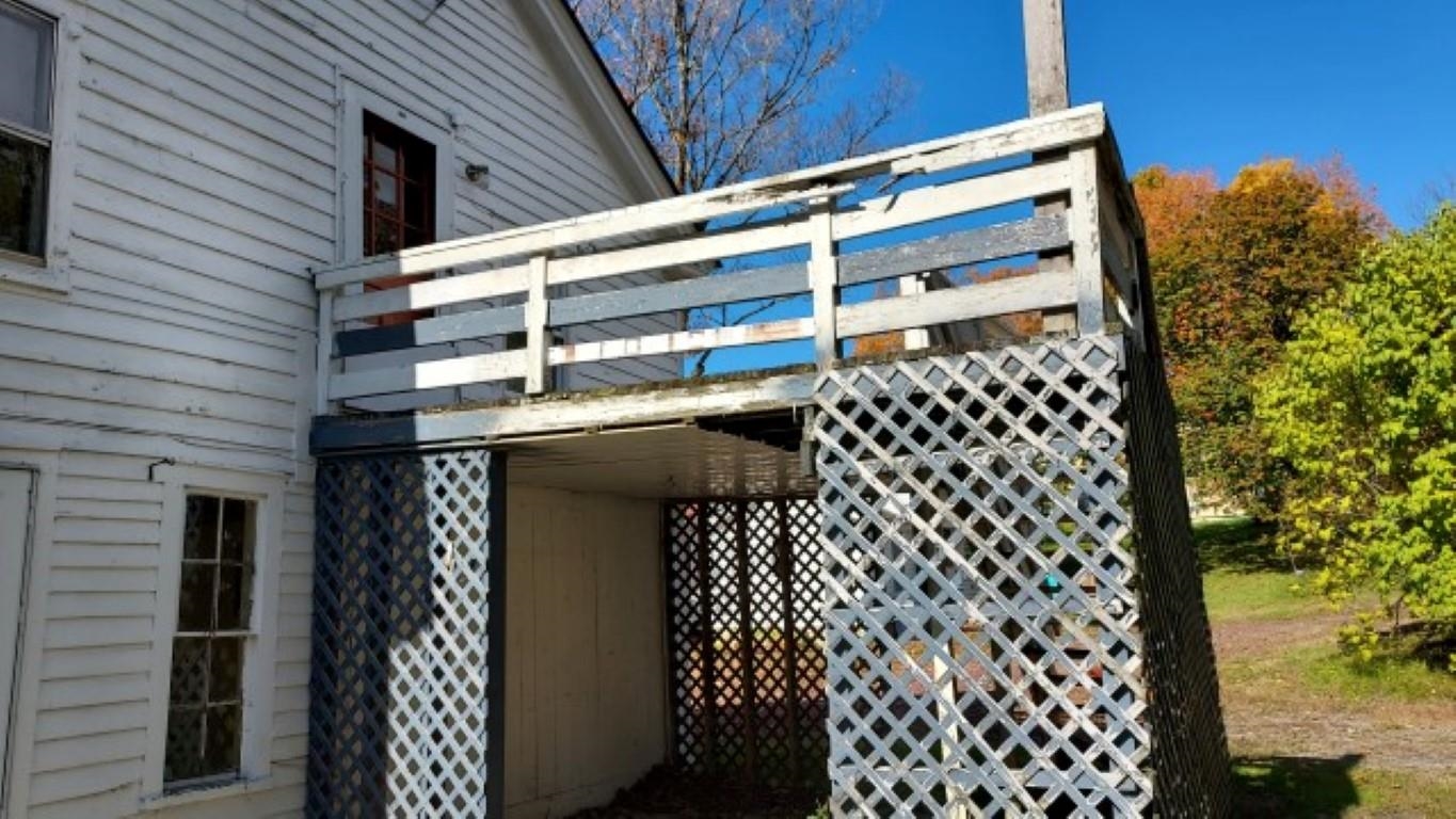 2830 Old Stage Road Benson, VT 05743 - Photo 5 of 32