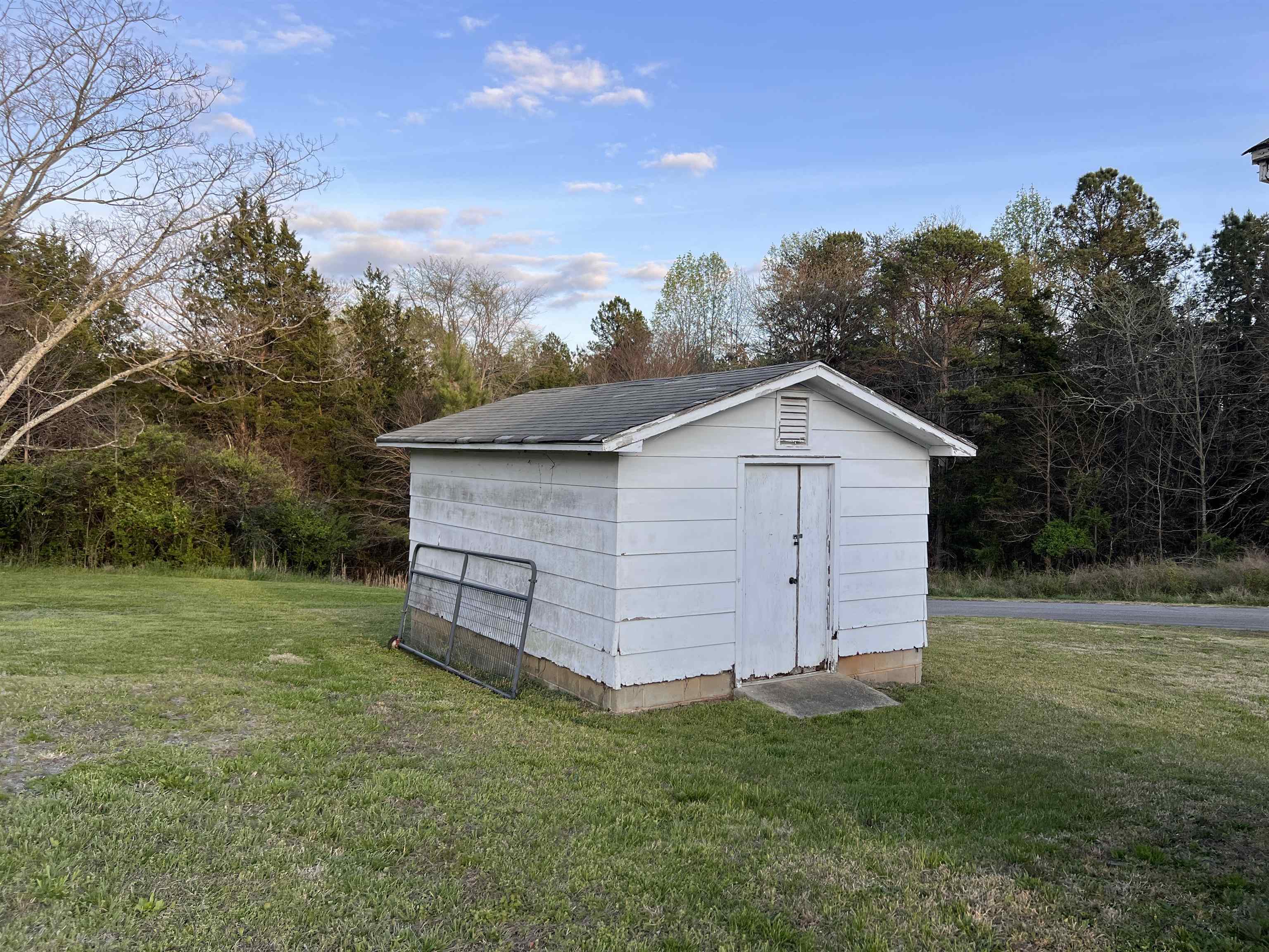 4373 Union Highway Gaffney, SC 29340 - Photo 33 of 35