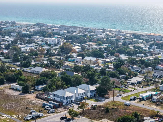 $1,499,000 | 316 East Lakeshore Drive, Panama City Beach, FL 32413