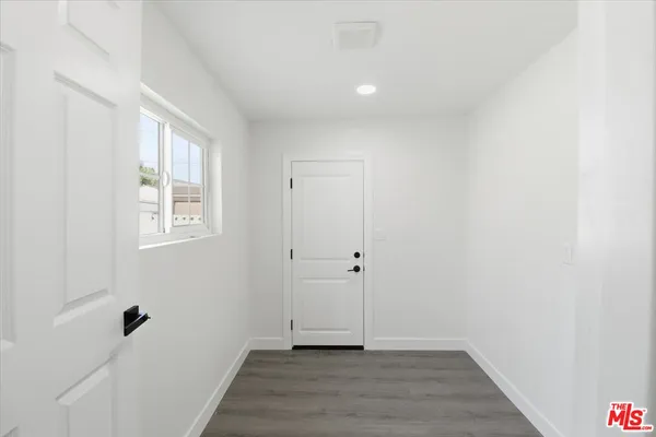 $999,999 | 431 South Tajauta Avenue, Compton, CA 90220