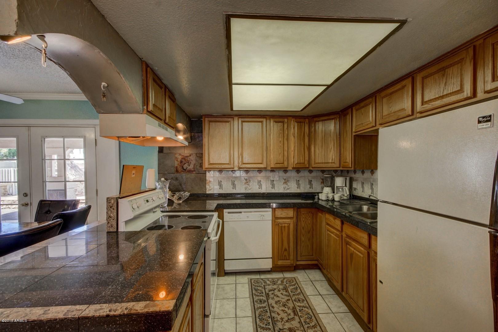 2326 East Cactus Road Phoenix, AZ 85022 - Photo 12 of 27 Kitchen