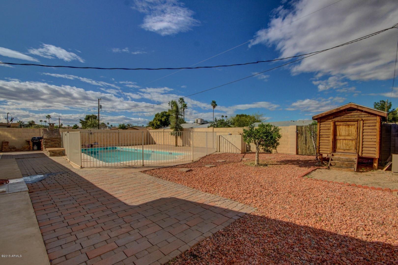 2326 East Cactus Road Phoenix, AZ 85022 - Photo 22 of 27 backyard
