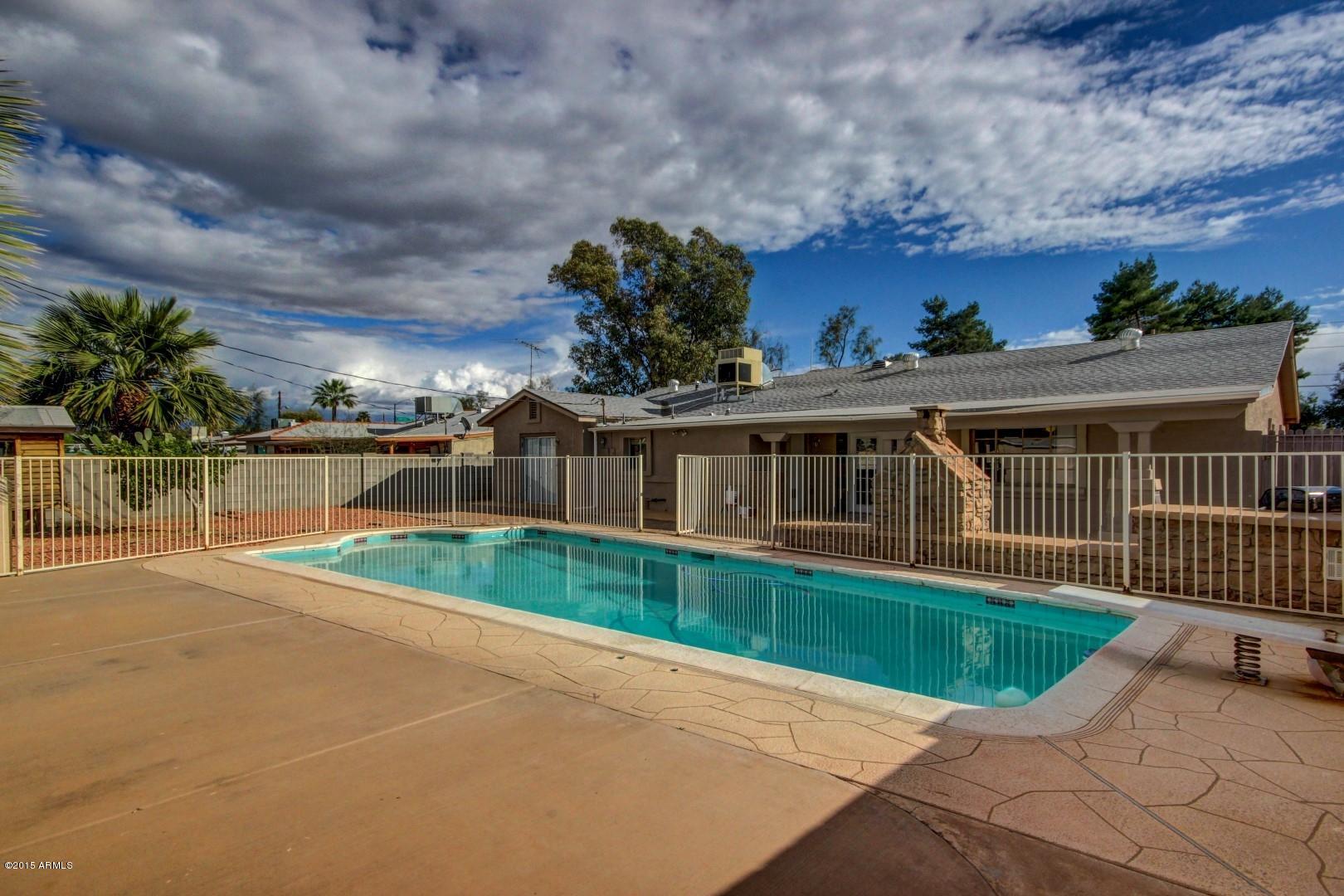 2326 East Cactus Road Phoenix, AZ 85022 - Photo 24 of 27 Backyard & Pool