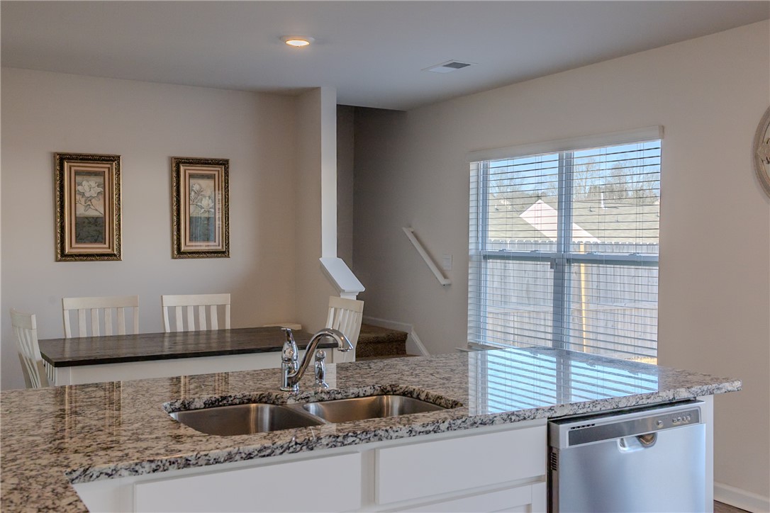 105 Rustic Rdg Drive Easley, SC 29640 - Photo 5 of 21