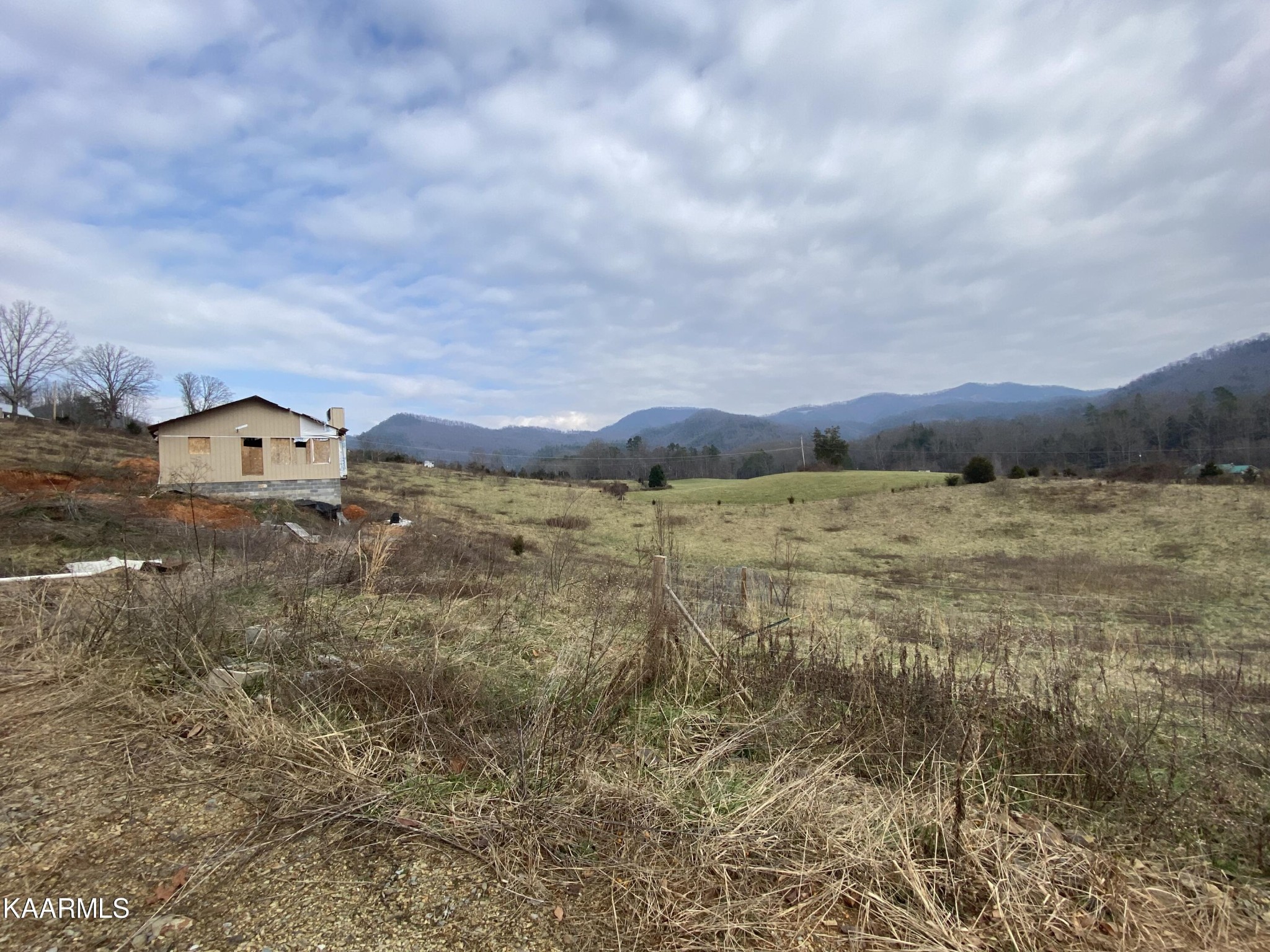 22 Rudd Hollow Road Townsend, TN 37882 - Photo 5 of 21 Gallery Image 5