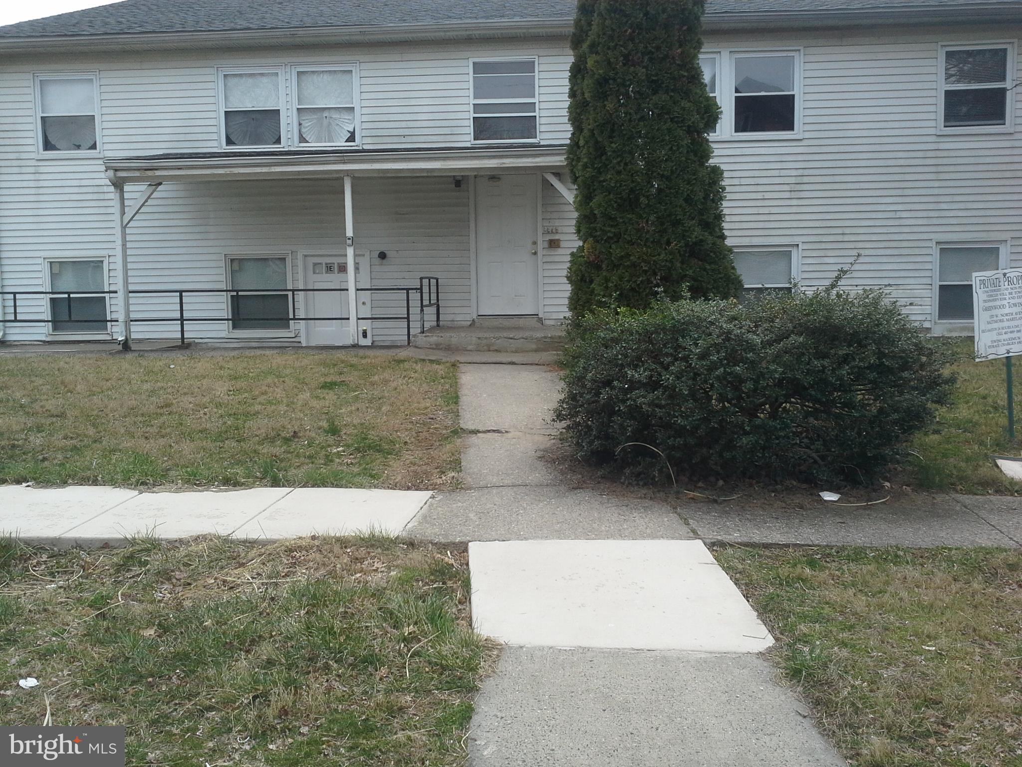 4209 Ridgewood Avenue Baltimore, MD 21215 - Photo 2 of 16