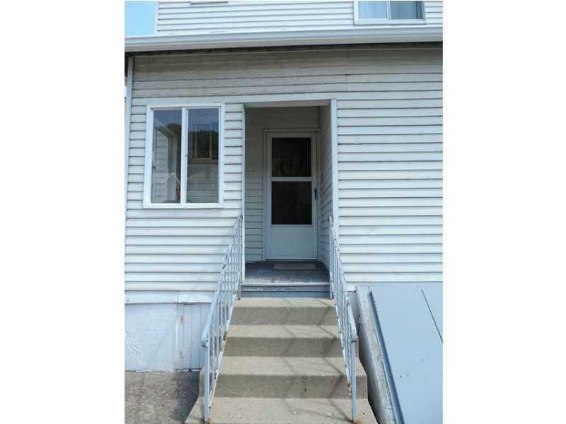 925 Hober Avenue McKees Rocks, PA 15136 - Photo 22 of 23 Exterior Back. Back Of House Entrance