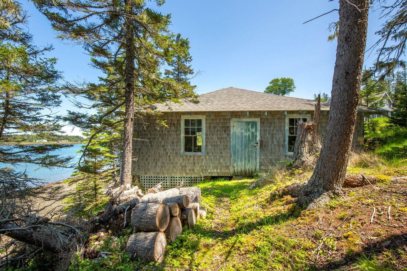 1392 North Haven Road Vinalhaven, ME 04863 - Photo 37 of 58 W35-ME2666_36