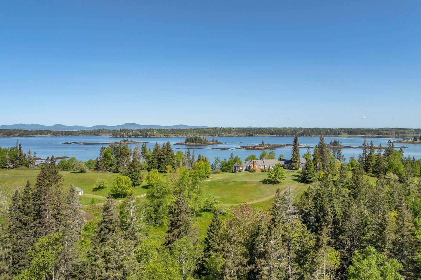 1392 North Haven Road Vinalhaven, ME 04863 - Photo 53 of 58 W49-ME2666_50