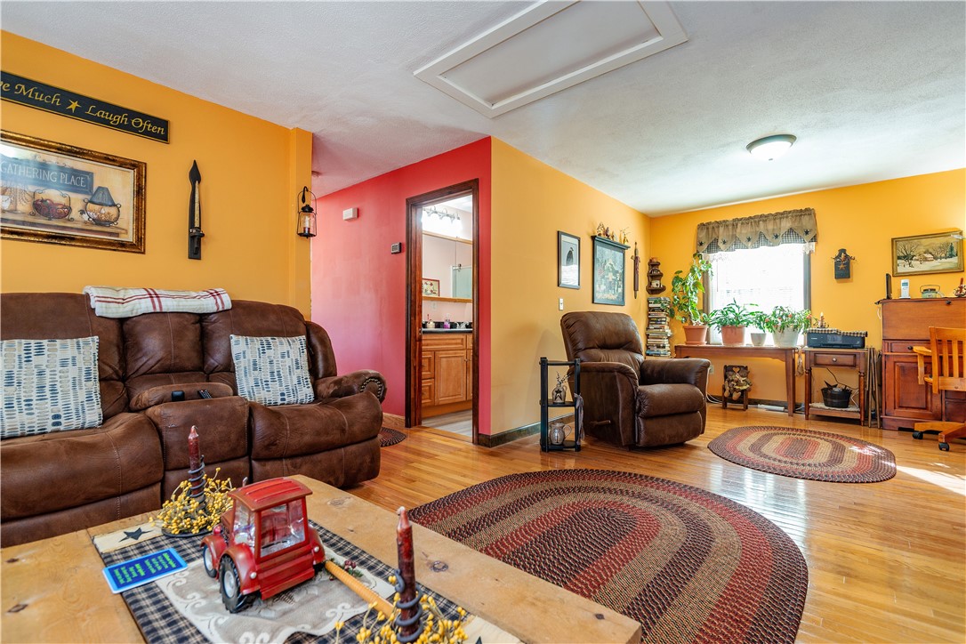 3222 Flat River Road Coventry, RI 02816 - Photo 17 of 38