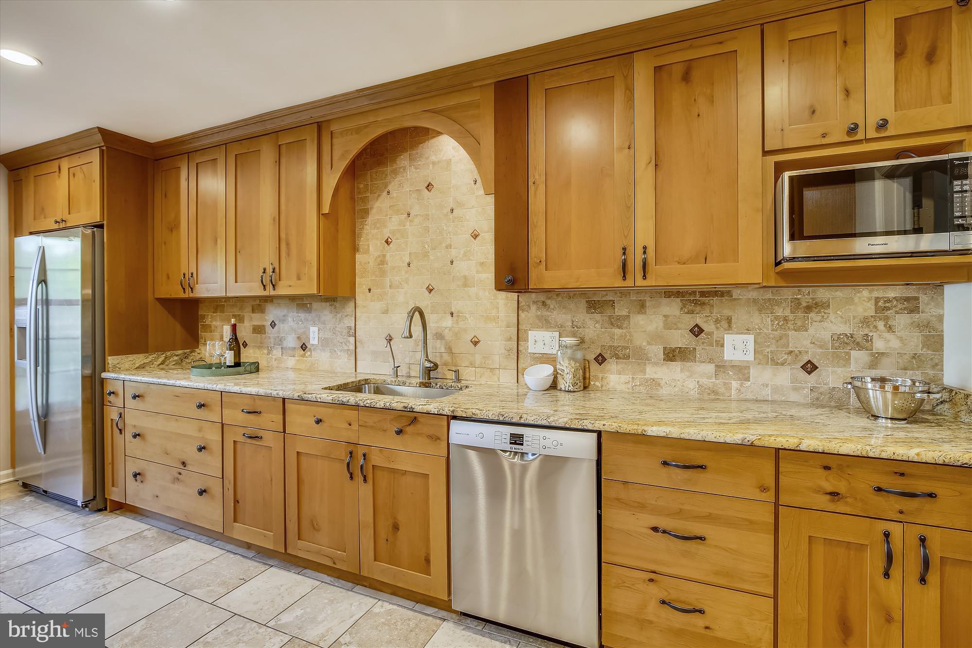 6029 Chesterbrook Road McLean, VA 22101 - Photo 11 of 56