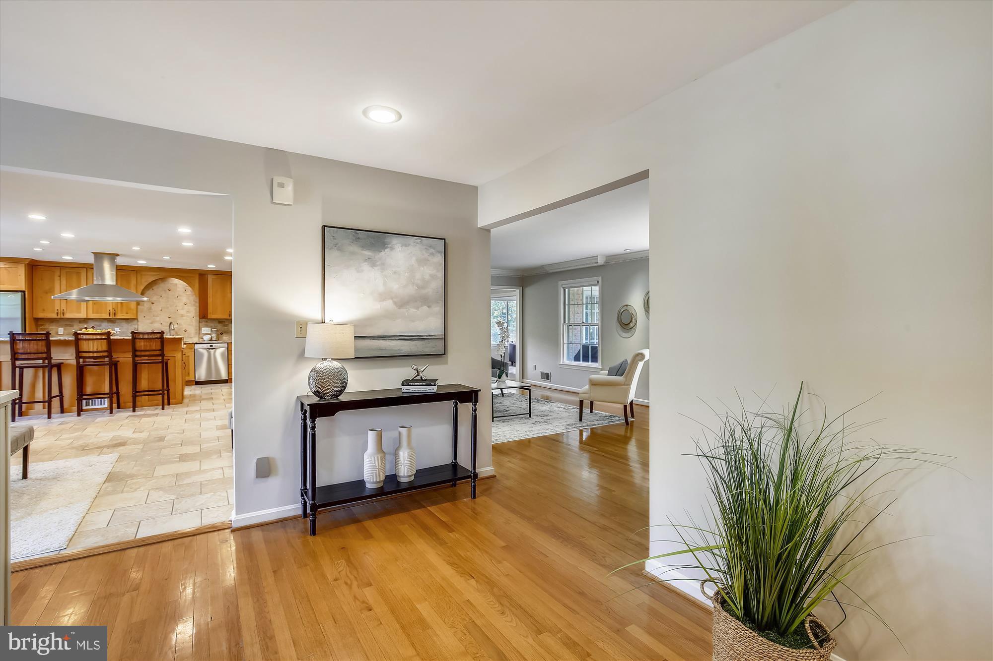 6029 Chesterbrook Road McLean, VA 22101 - Photo 26 of 56