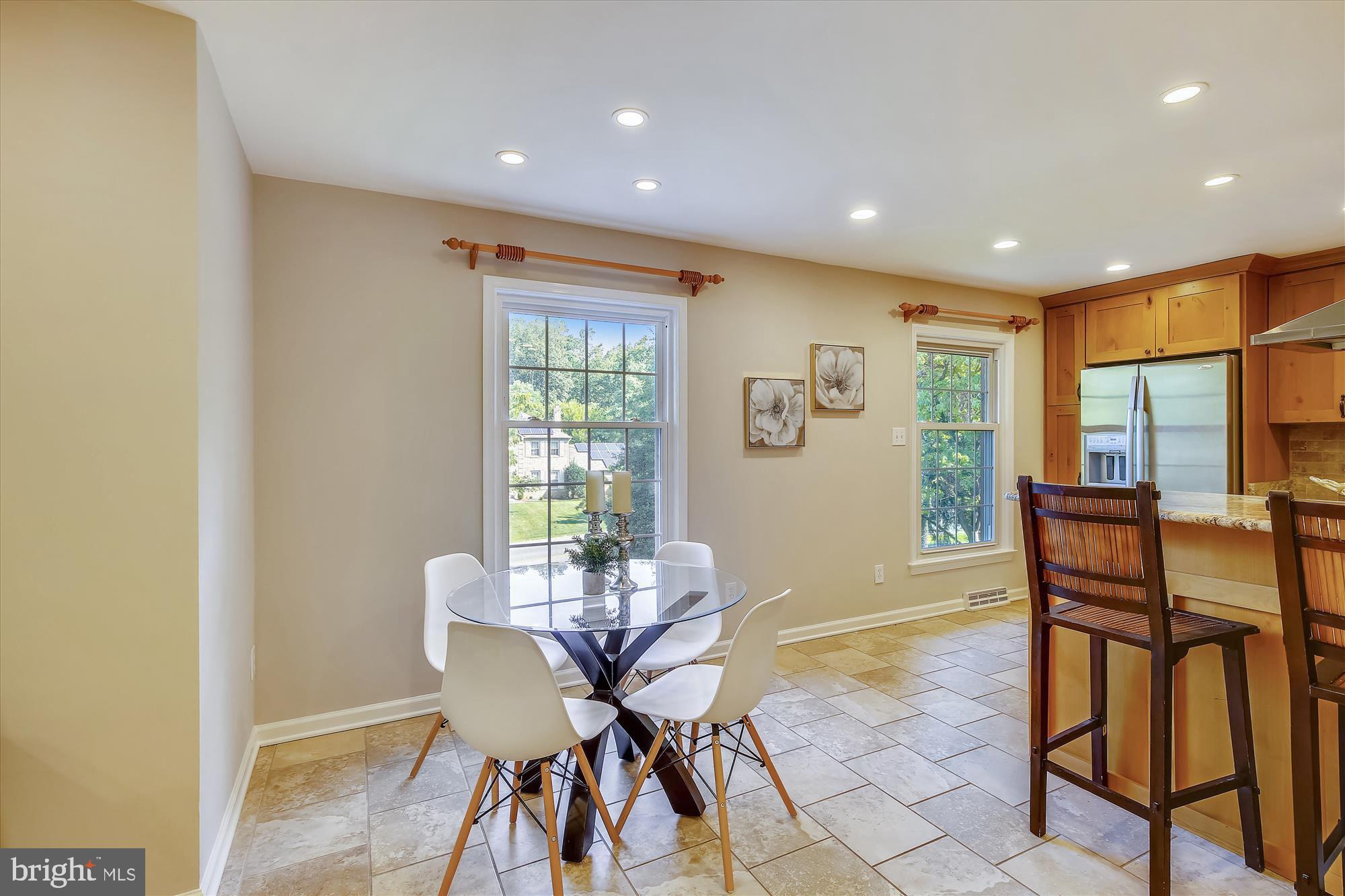 6029 Chesterbrook Road McLean, VA 22101 - Photo 9 of 56
