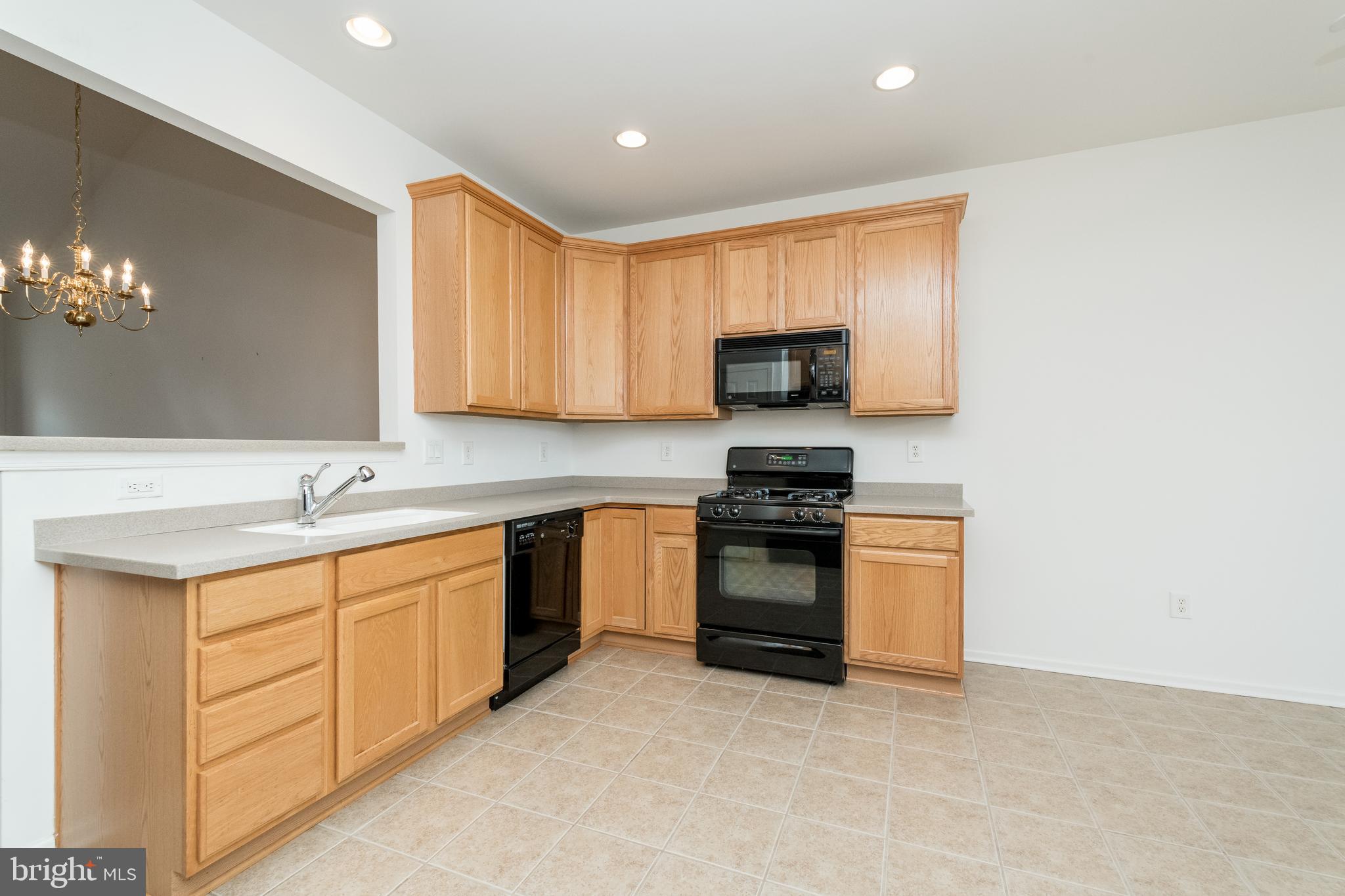 8316 Meadowsweet Road Pikesville, MD 21208 - Photo 11 of 41 Gallery Image 11