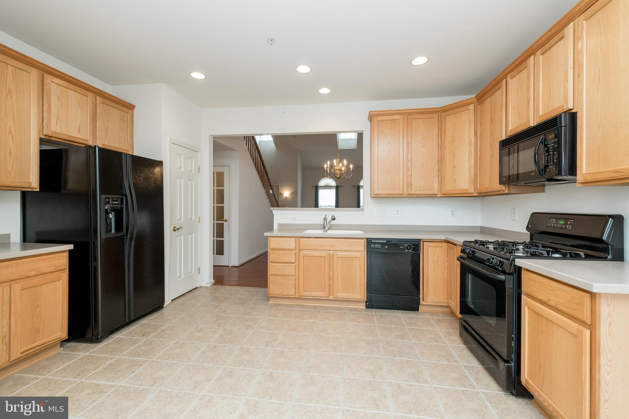 8316 Meadowsweet Road Pikesville, MD 21208 - Photo 12 of 41 Gallery Image 12