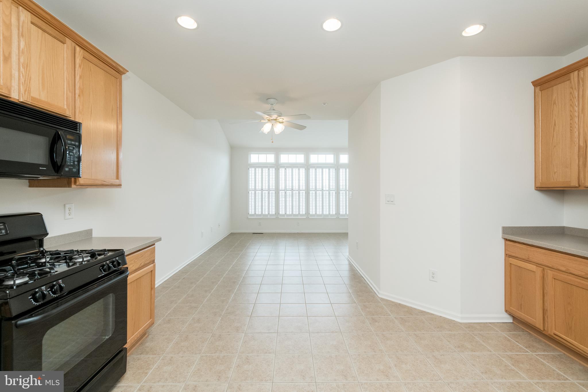 8316 Meadowsweet Road Pikesville, MD 21208 - Photo 10 of 41 Gallery Image 10