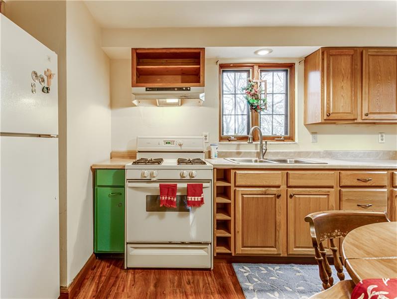 1007 McNeilly Road Pittsburgh, PA 15226 - Photo 12 of 25 Gallery Image 12