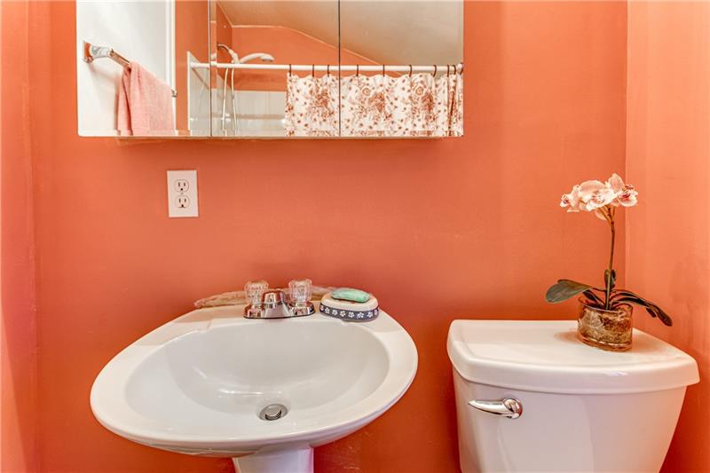 1007 McNeilly Road Pittsburgh, PA 15226 - Photo 14 of 25 Gallery Image 14