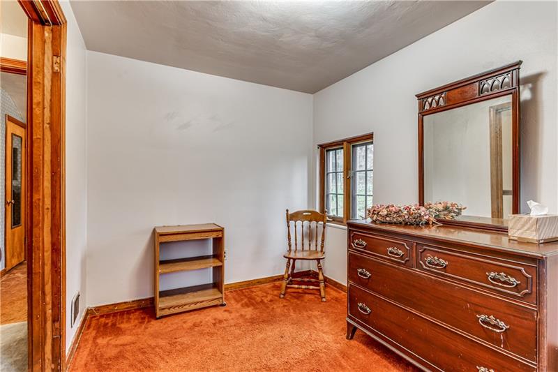 1007 McNeilly Road Pittsburgh, PA 15226 - Photo 19 of 25 Gallery Image 19