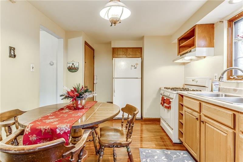 1007 McNeilly Road Pittsburgh, PA 15226 - Photo 9 of 25 Gallery Image 9