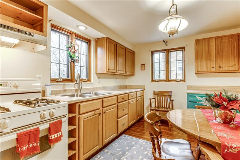 1007 McNeilly Road Pittsburgh, PA 15226 - Photo 10 of 25 Gallery Image 10