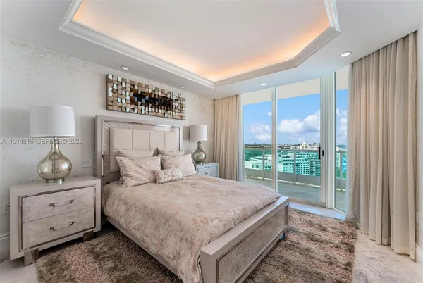$6,495,000 | 5025 Collins Avenue, Unit PH1, Miami Beach, FL 33140